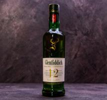 Glenfiddich 12y 0,7 l (tuba)